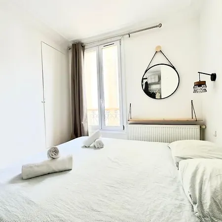 4p Avec Terrasse - Marais Apartment
